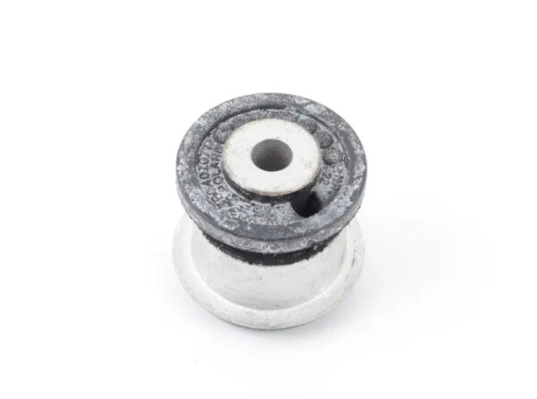 7P0407077 - NEW VOLKSWAGEN TOUAREG 7P MK2 FRONT CONTROL ARM BUSHING 7P0407077 ORIGINAL