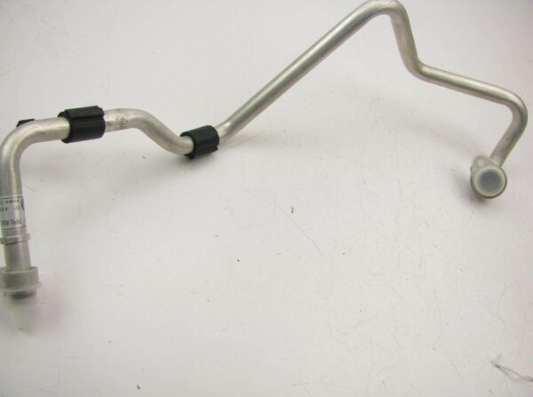 7P0820744E - NEW VW TOUAREG 7P A/C SUCTION REFRIGERANT LINE 7P0820744E ORIGINAL