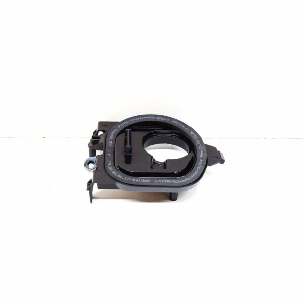 7P0941607B - NEW VW TOUAREG 7P HEADLIGHT TURN SIGNAL COVER CAP LEFT 7P0941607B