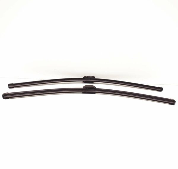 7P0998002 - NEW VOLKSWAGEN TOUAREG 7P5 FRONT WINDSHIELD WIPER BLADE SET 7P0998002