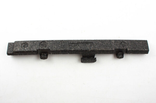 7P6807256E - NEW VW TOUAREG 7P REAR BUMPER FOAM FILLER PIECE 7P6807256E ORIGINAL