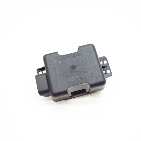 7P6907392 - NEW VW TOUAREG MK2 OPENING GARAGE DOOR CONTROL UNIT RETAINER 7P6907392 ORIGINAL