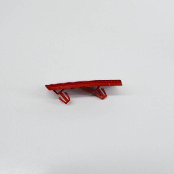 7P6945106 - NEW VW TOUAREG 7P MK2 REAR RIGHT BUMPER LIGHT REFLECTOR 7P6945106 ORIGINAL