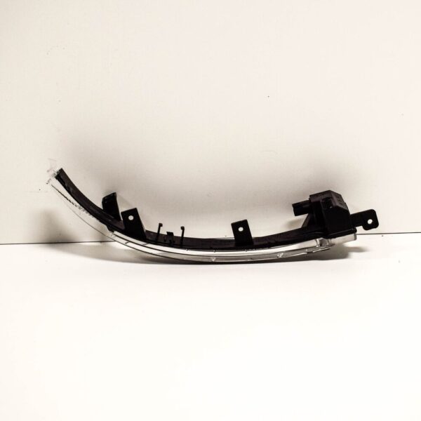 7P6949101 - NEW VW TOUAREG 7P FRONT LEFT MIRROR INDICATOR 7P6949101 ORIGINAL