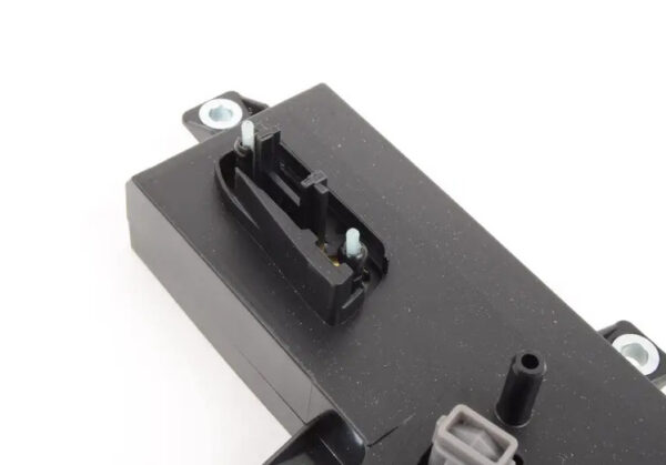 7P6959748 - NEW VW TOUAREG 7P MK2 FRONT RIGHT SEAT CONTROL SWITCH 7P6959748 ORIGINAL