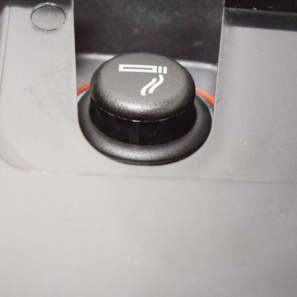 7h185730130t - VW TRANSPORTER T5 Ashtray With Housing LHD 7H185730130T NEW GENUINE