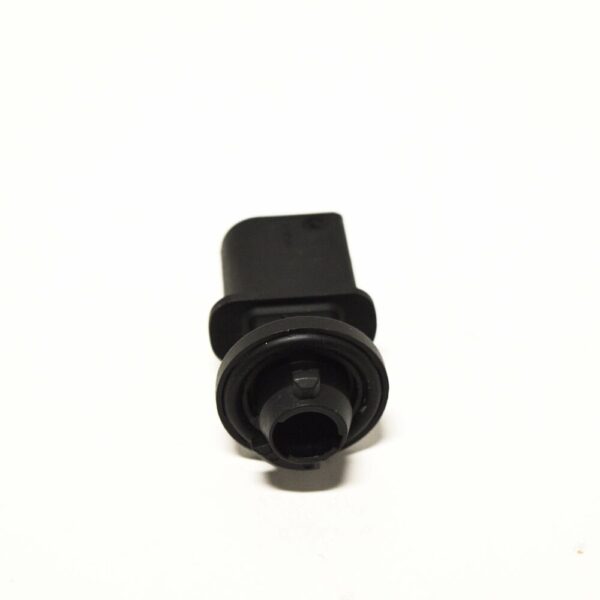 8N0953053 - NEW VOLKSWAGEN GOLF MK7 FRONT TURN SIGNAL BULB SOCKET 8N0953053