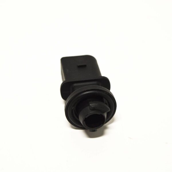 8N0953053 - NEW VOLKSWAGEN GOLF MK7 FRONT TURN SIGNAL BULB SOCKET 8N0953053