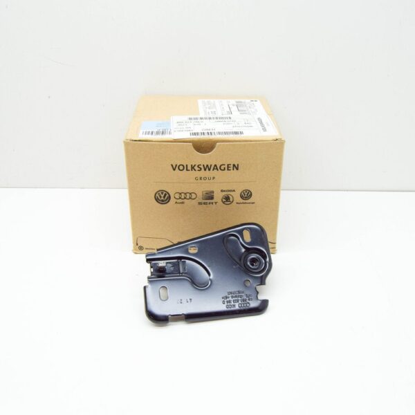 8S0823186D - NEW VW ARTEON 3H7 FRONT HOOD RIGHT STRIKER 8S0823186D ORIGINAL