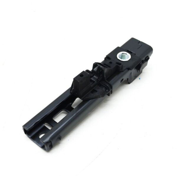 8V0857819A - NEW VW GOLF MK7 FRONT SEAT BELT HEIGHT ADJUSTER 8V0857819A