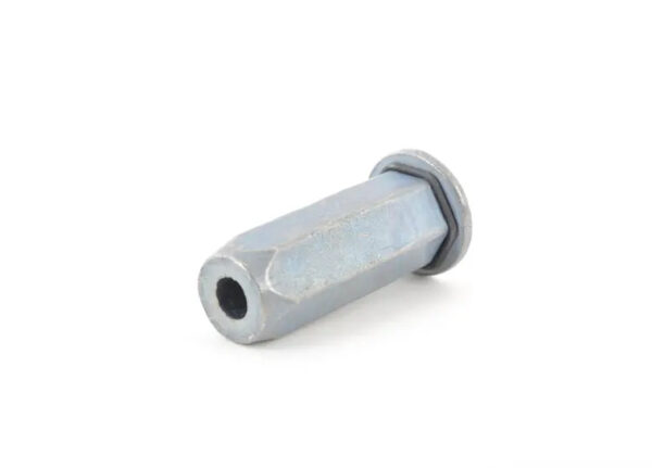 WHT000819 - NEW VW PASSAT VARIANT B6 TAIL LIGHT RIVETED HAT NUT WHT000819 ORIGINAL