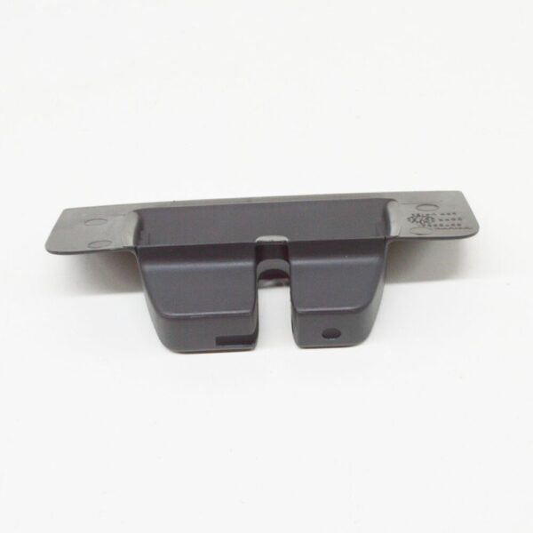 30753821 - VOLVO V70 MK3 TAILGATE LOCK COVER 30753821 NEW GENUINE