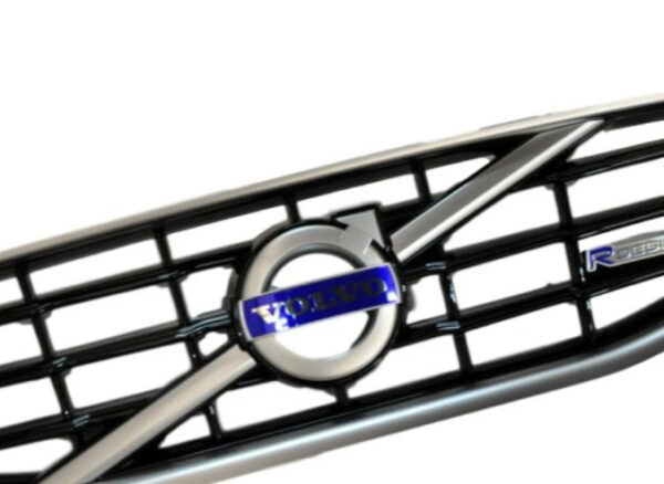 31323099 - Volvo S60 MK2 Front Radiator Grill R-Design 31323099 NEW REAL
