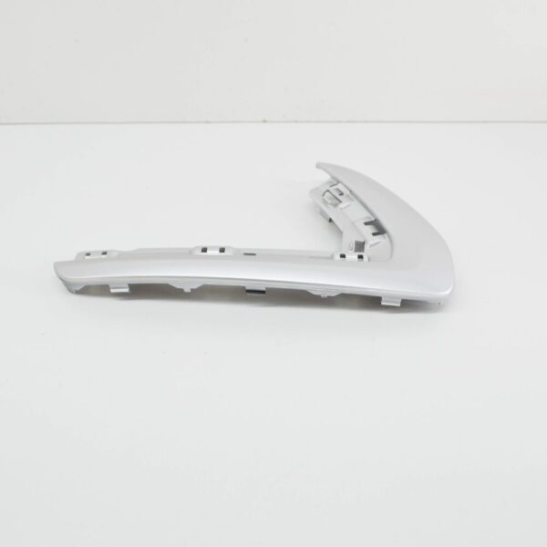 31353576 - Volvo XC70 P24 Front Bumper Left Front Panel Trim 3135776 NEW