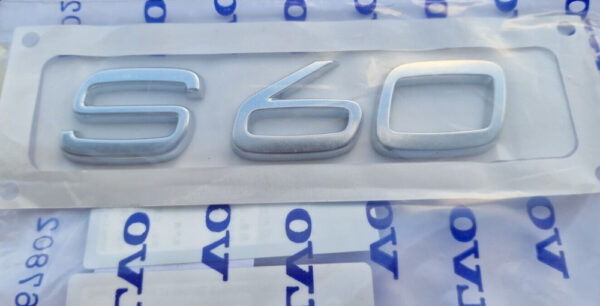 31662036 - Volvo S60 MK3 tailgate emblem, model 31662036, original part