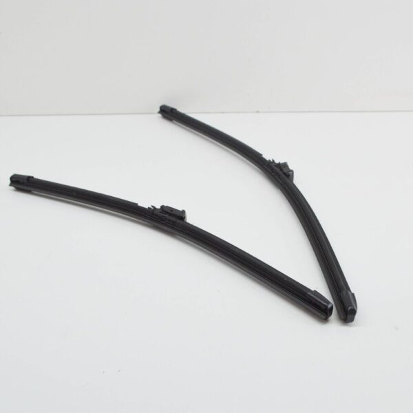 31693567 - Volvo S60 MK3 Front Wiper Blade Set LHD 31693567 NEW GENUINE
