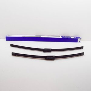 32341613 - VOLVO XC40 Front Wiper Blade Kit RHD 32341613 NEW GENUINE