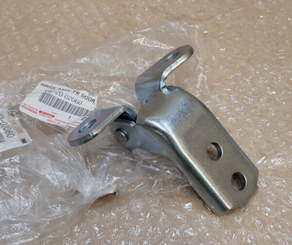 6872002060 - Toyota C-HR MK1 door hinge top front left 6872002060 NEW ORIGINAL