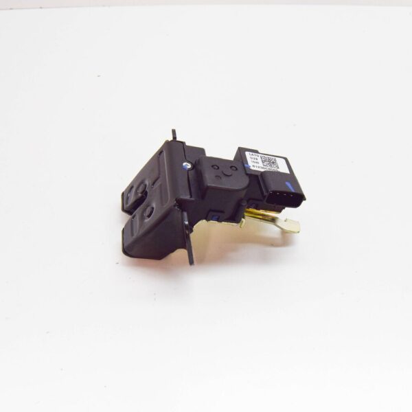 81230C8500 - Hyundai i20 MK3 Tailgate Latch 81230C8500 NEW GENUINE