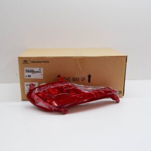 924062W800 - HYUNDAI SANTA FE MK3 DM Rear Right Fog Light 924062W800 NEW GENUINE